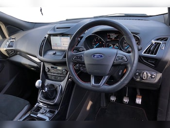 Used Ford Kuga 2019 for sale - 76488411: Photo