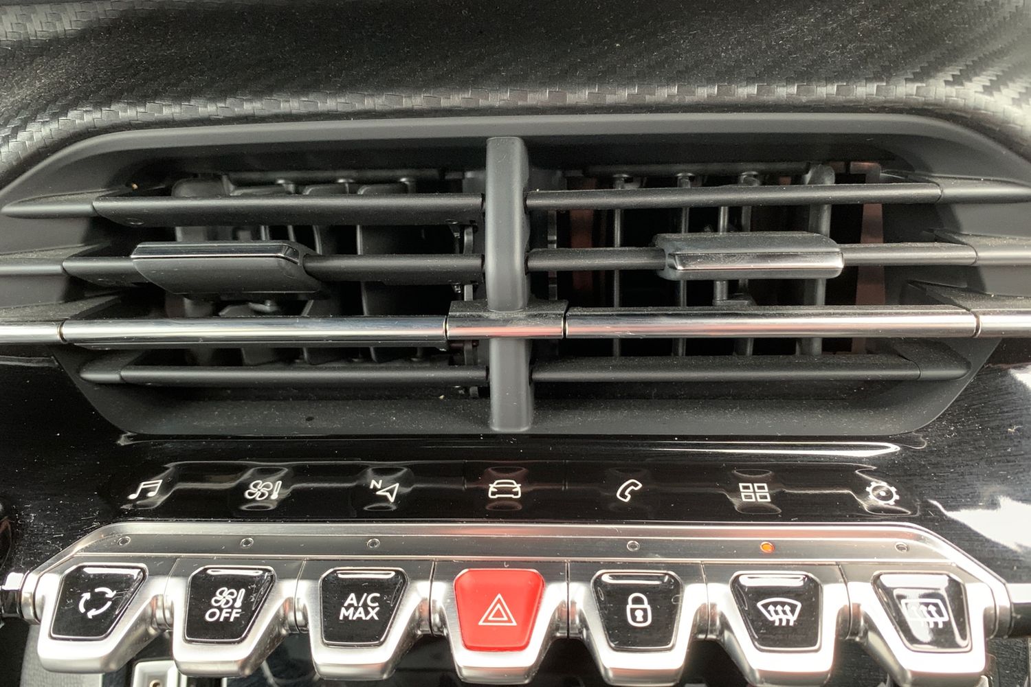 Used Peugeot 208 2021 for sale - 76949569: Photo 12