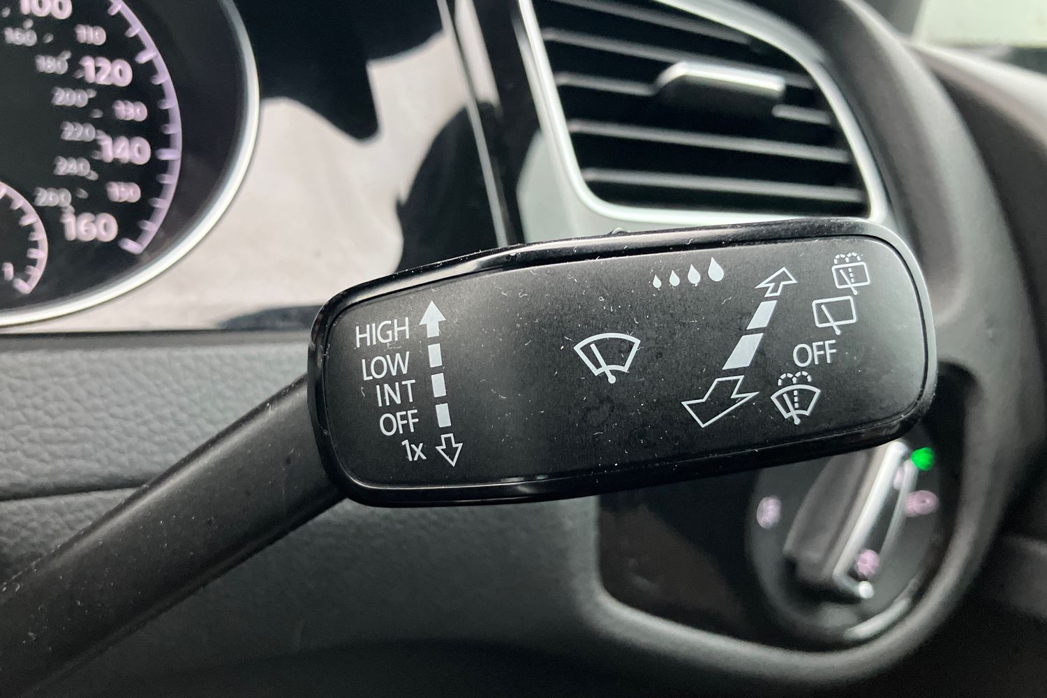 Used Volkswagen Golf 2019 for sale - 76604156: Photo 17