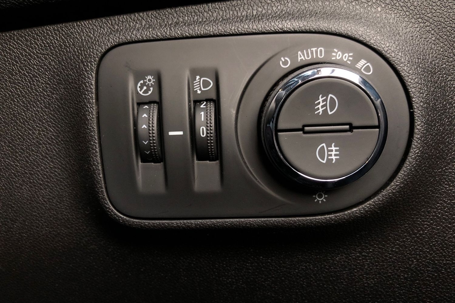 Used Vauxhall Corsa 2019 for sale - 76750755: Photo 13