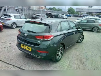 Used Hyundai i30 2023 for sale - 78840608: Photo