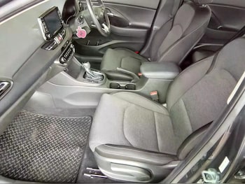 Used Hyundai i30 2023 for sale - 78840608: Photo