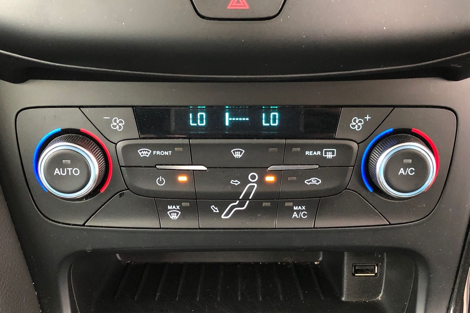 Used Ford Focus 2017 for sale - 76564846: Photo 9