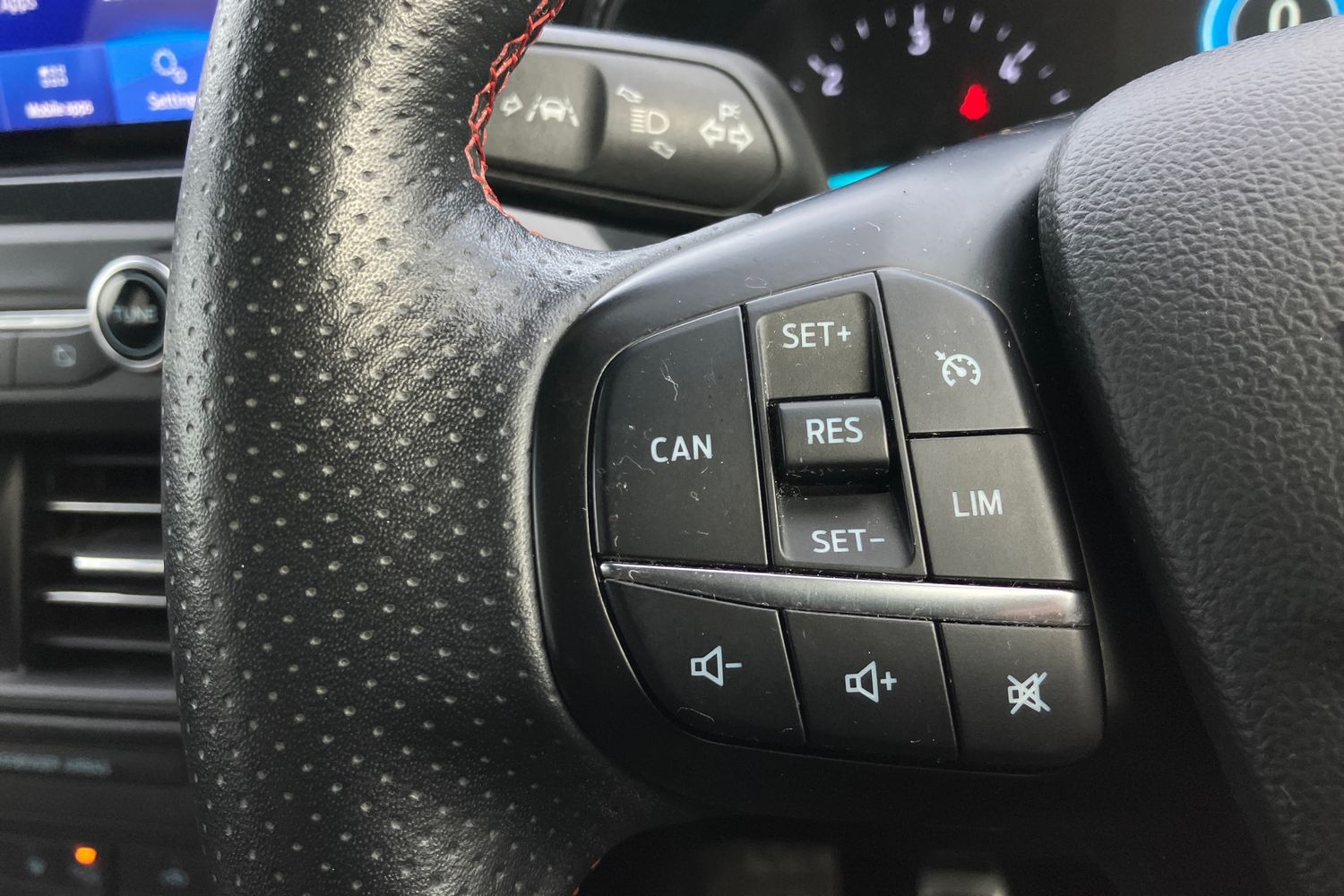 Used Ford Focus 2020 for sale - 77032459: Photo 16