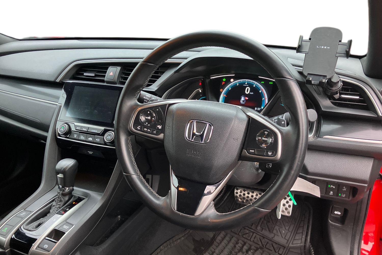 Used Honda Civic 2020 for sale - 76077389: Photo 3