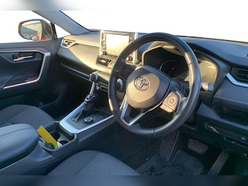 Used Toyota RAV4 2021 for sale - 76624888: Photo