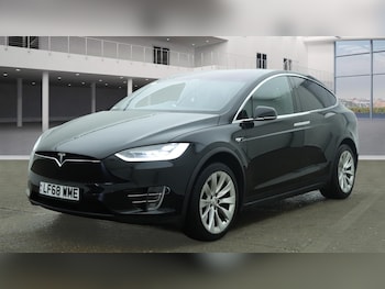 Used Tesla Model X 2018 for sale - 76133673: Photo 2