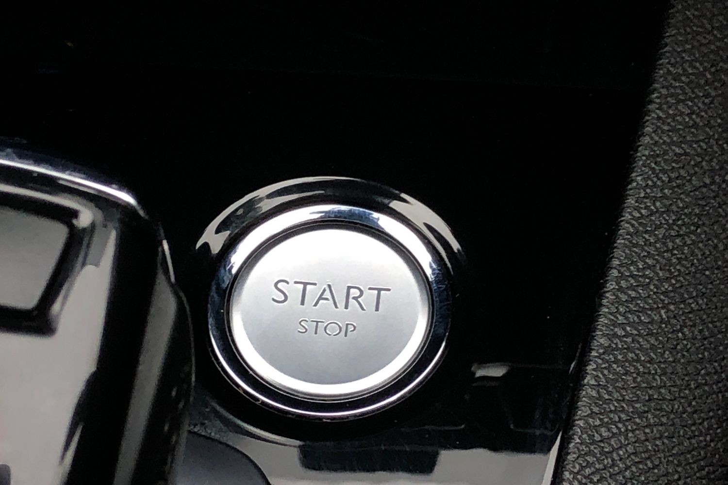 Used Peugeot 3008 2017 for sale - 77527763: Photo 14