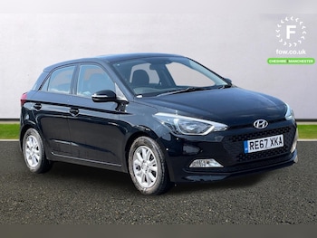 Used Hyundai i20 2017 for sale - 79194482: Photo