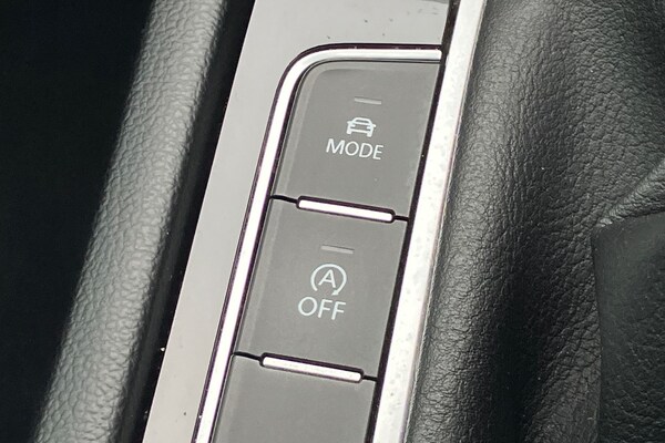 Used Volkswagen Passat 2018 for sale - 76115177: Photo 11