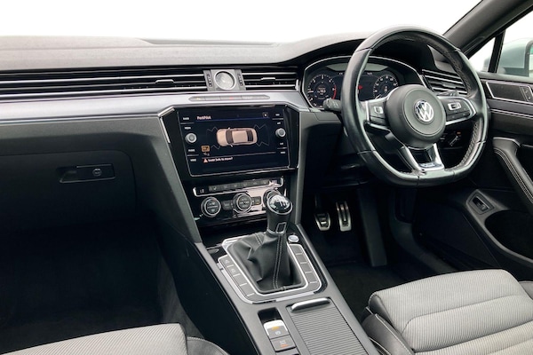 Used Volkswagen Passat 2018 for sale - 76115177: Photo 4