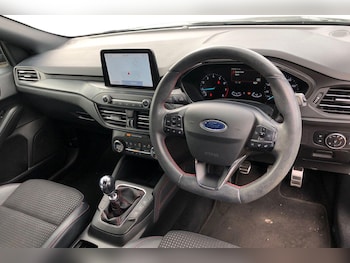 Used Ford Focus 2020 for sale - 78909322: Photo