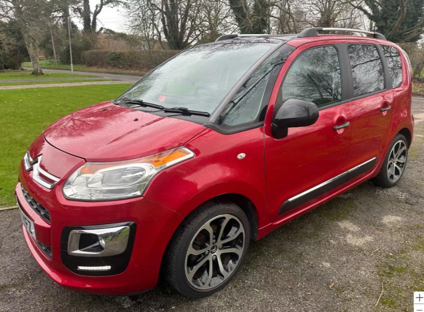 Used Citroen C3 Picasso 2017 for sale - 77692199: Photo 3