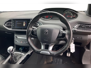 Used Peugeot 308 2019 for sale - 76148868: Photo 3