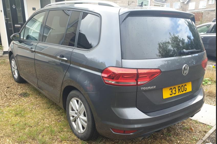 Used Volkswagen Touran 2020 for sale - 76588020: Photo 2