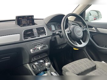 Used Audi Q3 2017 for sale - 78445317: Photo