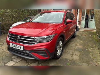 Used Volkswagen Tiguan Allspace 2021 for sale - 77700770: Photo