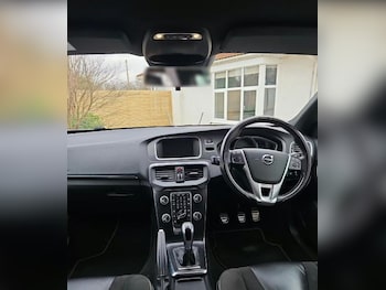 Used Volvo V40 2016 for sale - 78282713: Photo