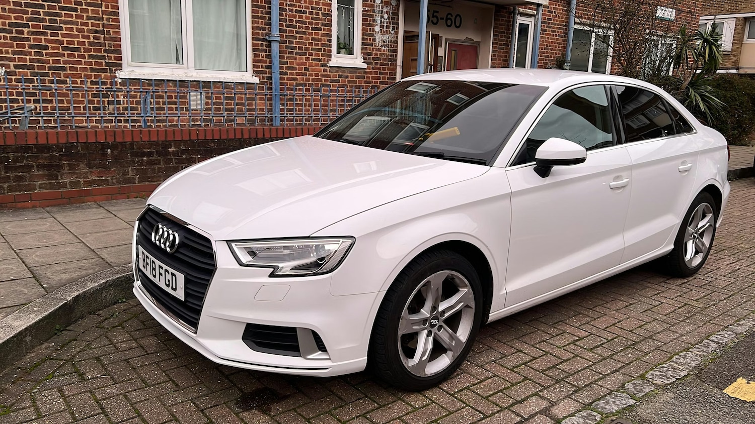 Used Audi A3 2018 for sale - 78038276: Photo 2