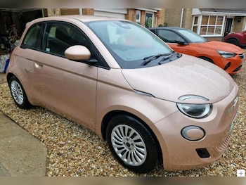 Used Fiat 500 2023 for sale - 77553435: Photo