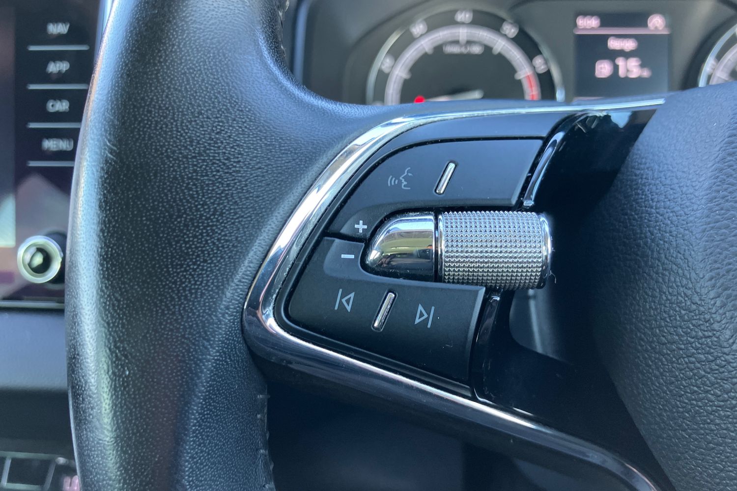 Used Skoda Karoq 2021 for sale - 76164767: Photo 12