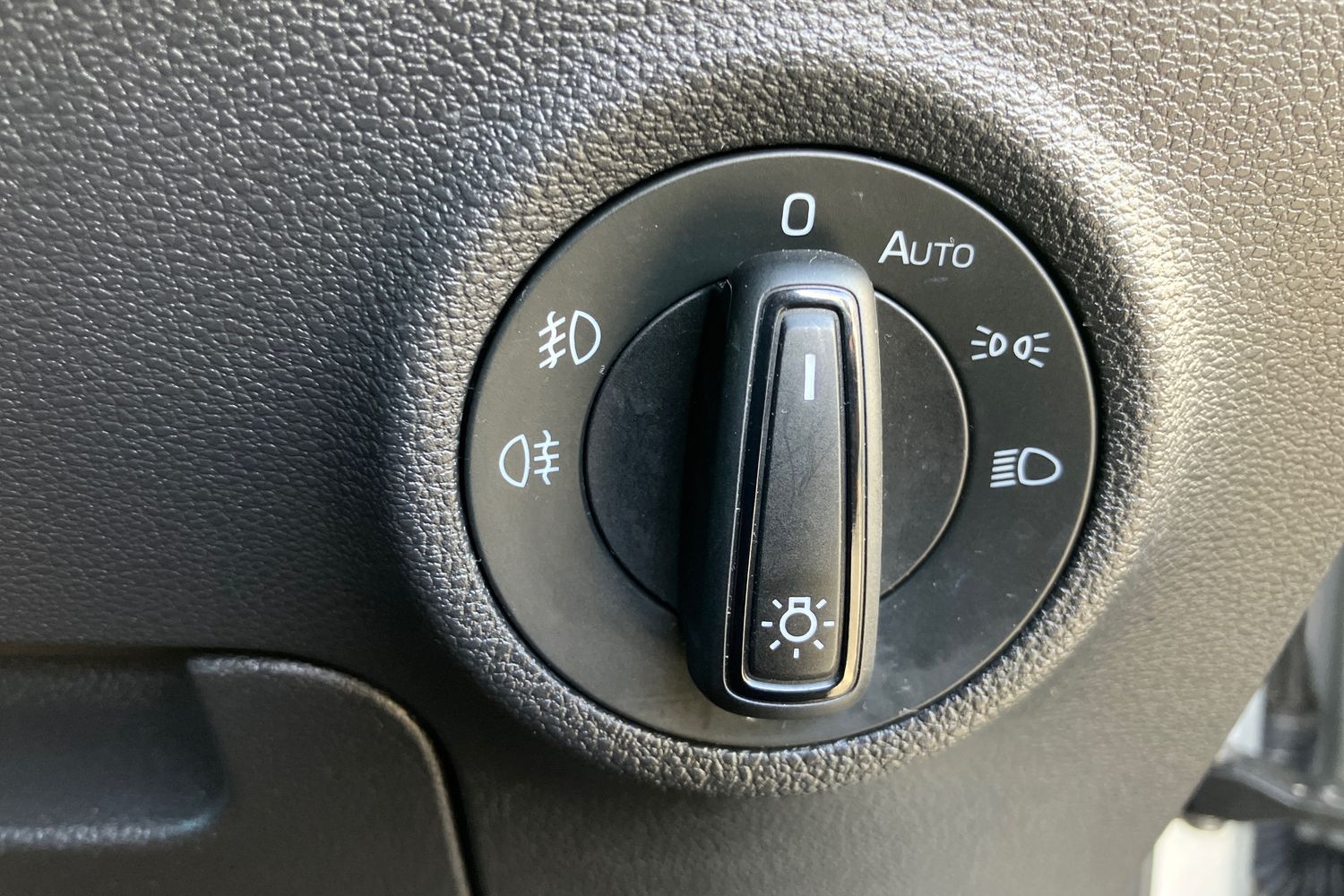 Used Skoda Karoq 2021 for sale - 76164767: Photo 17