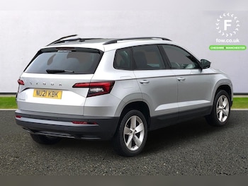 Used Skoda Karoq 2021 for sale - 76164767: Photo 2