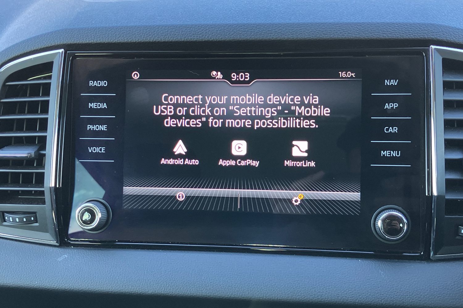 Used Skoda Karoq 2021 for sale - 76164767: Photo 6