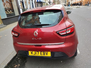 Used Renault Clio 2017 for sale - 77886470: Photo
