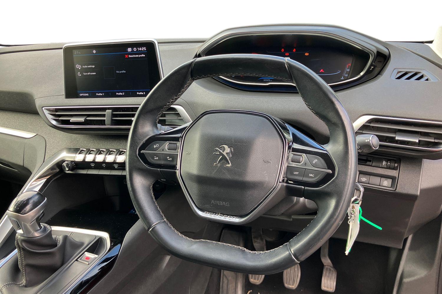 Used Peugeot 3008 2019 for sale - 76057483: Photo 3