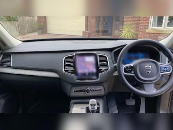 Used Volvo XC90 2022 for sale - 79289925: Photo