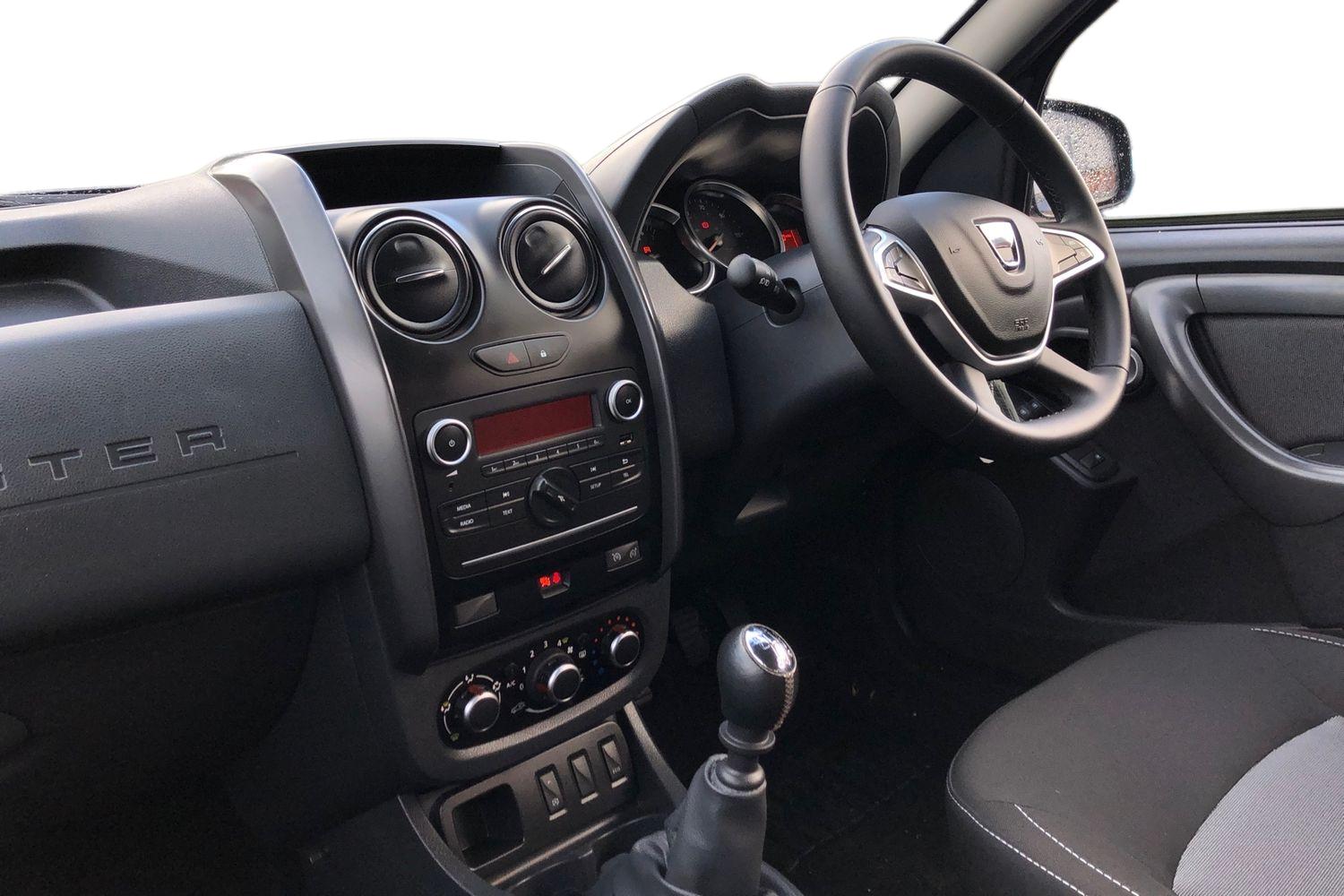 Used Dacia Duster 2017 for sale - 77048374: Photo 4