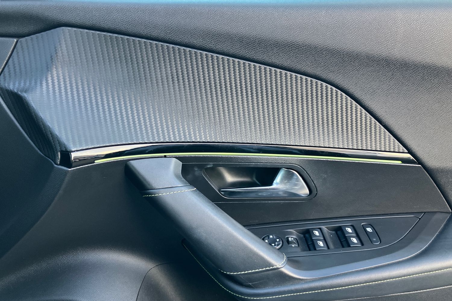 Used Peugeot 2008 2021 for sale - 76863371: Photo 23