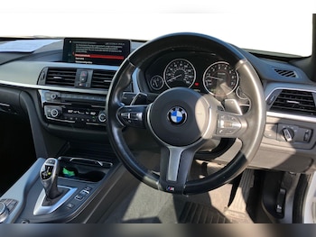 Used BMW 4 Series 2018 for sale - 76115129: Photo 3