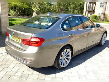 Used BMW 3 Series 2017 for sale - 78502178: Photo