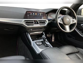 Used BMW 3 Series 2020 for sale - 77916490: Photo