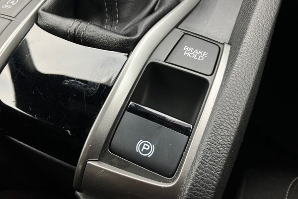 Used Honda Civic 2019 for sale - 76274845: Photo 10