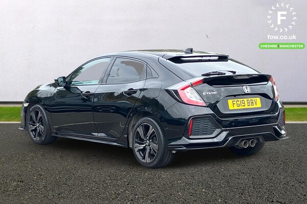 Used Honda Civic 2019 for sale - 76274845: Photo 2