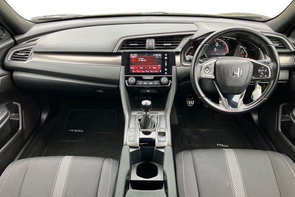 Used Honda Civic 2019 for sale - 76274845: Photo 3