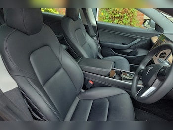 Used Tesla Model 3 2019 for sale - 75908985: Photo
