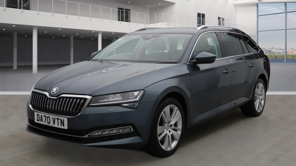 Used Skoda Superb 2020 for sale - 76746322: Photo 2