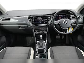 Used Volkswagen T-Roc 2021 for sale - 79692162: Photo