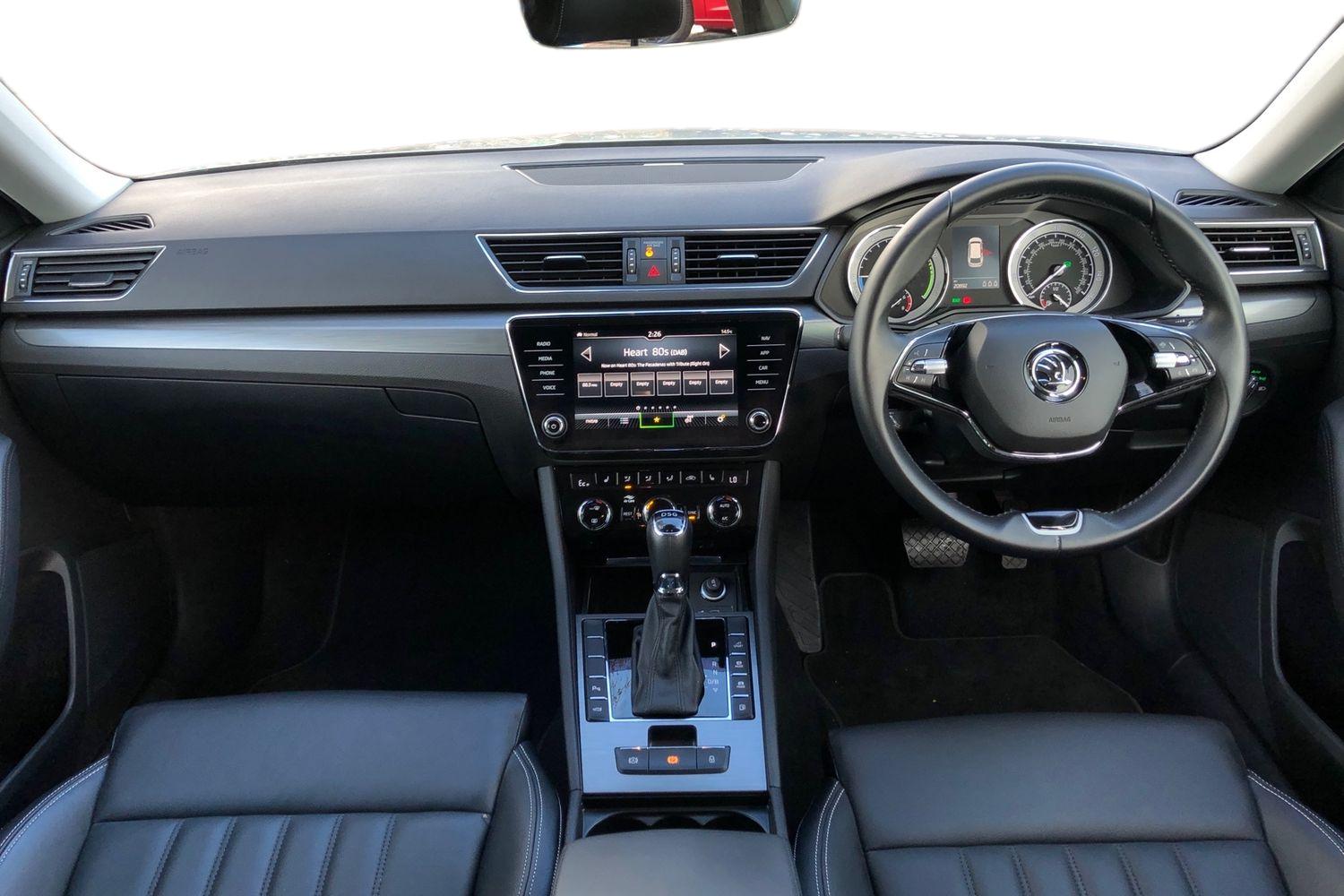 Used Skoda Superb 2021 for sale - 76224679: Photo 3