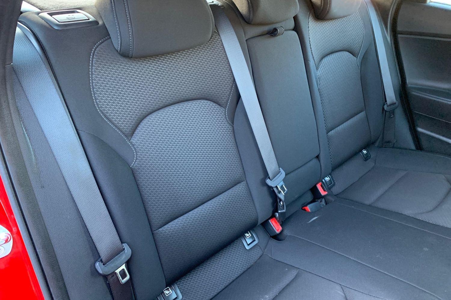 Used Hyundai i30 2018 for sale - 76469236: Photo 13