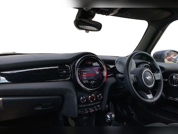 Used MINI Hatch 2023 for sale - 79125617: Photo