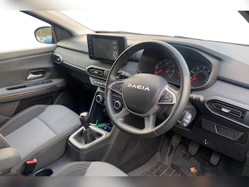 Used Dacia Jogger 2024 for sale - 76385472: Photo