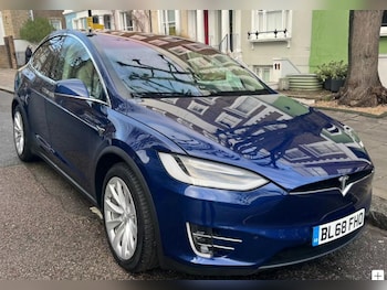 Used Tesla Model X 2018 for sale - 77275414: Photo