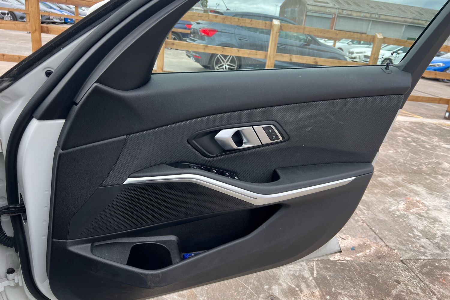 Used BMW 3 Series 2021 for sale - 77787603: Photo 12