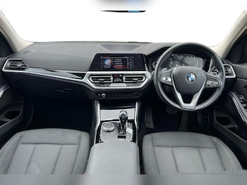 Used BMW 3 Series 2021 for sale - 77787603: Photo