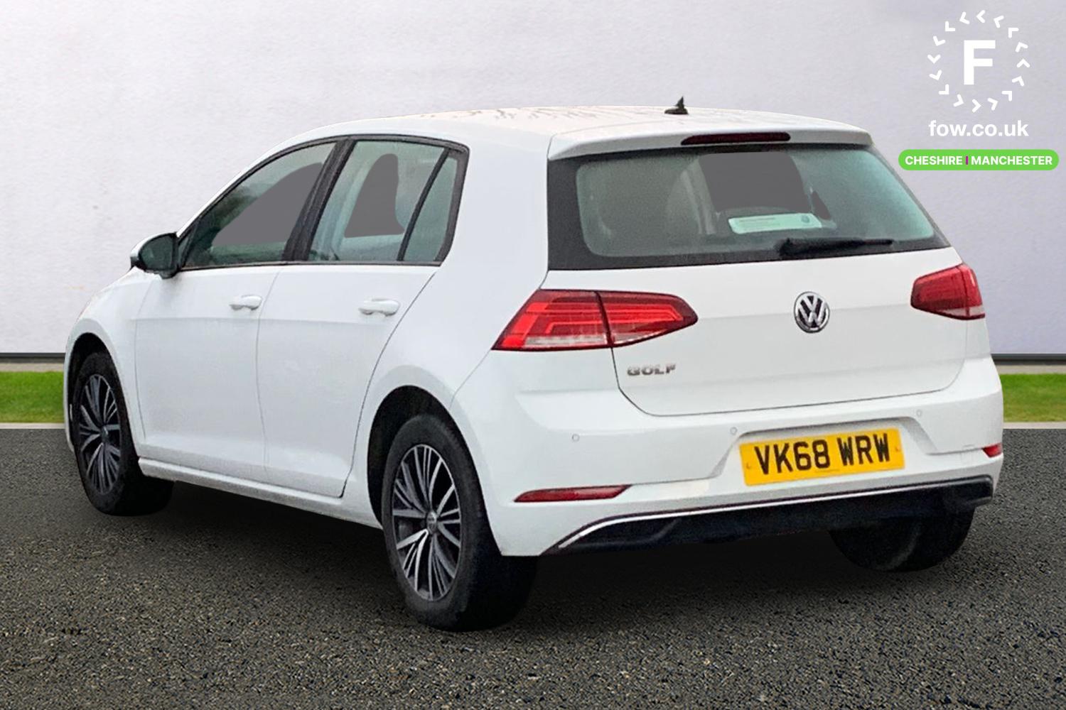 Used Volkswagen Golf 2018 for sale - 76334483: Photo 2